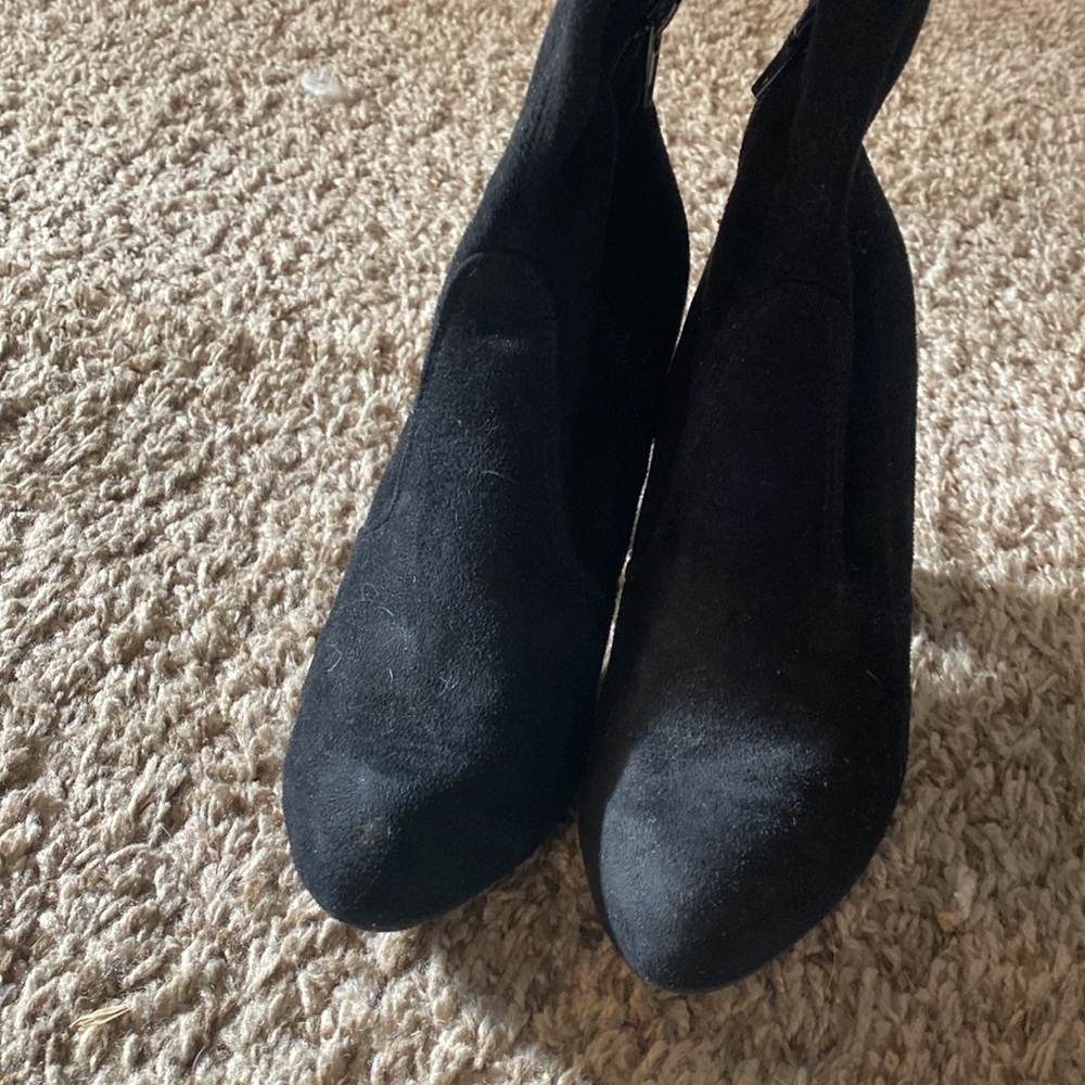 Suede thigh high boots - Picture 4 of 4